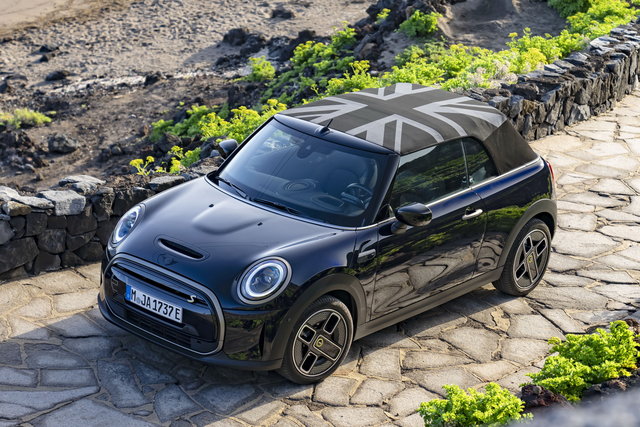 mini cooper se cabrio 2023 02 14