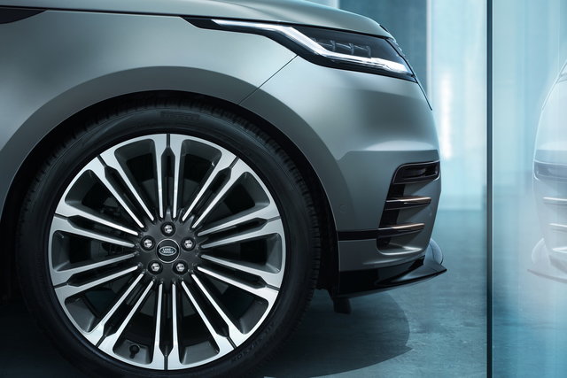 range rover velar restyling 2023 02 07
