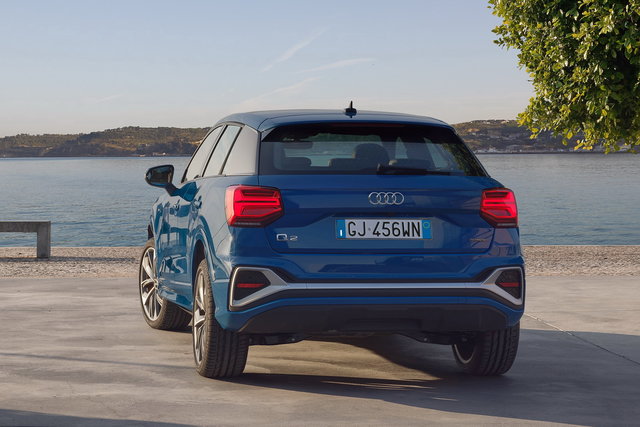 audi a1 audi q2 2023 5