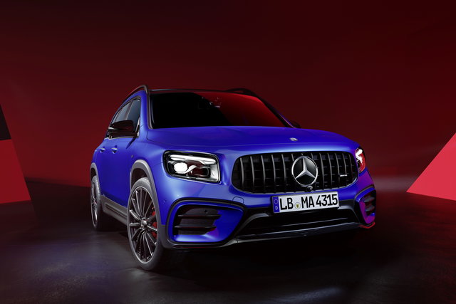 mercedes gla mercedes glb 2023 05
