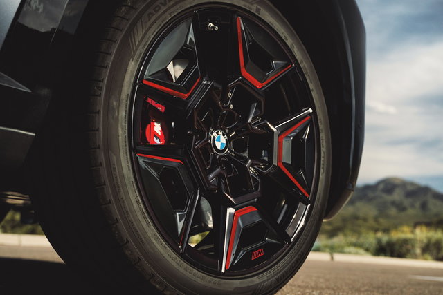 bmw xm red label 08