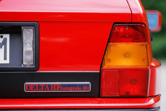 lancia delta integrale guida acquisto 09