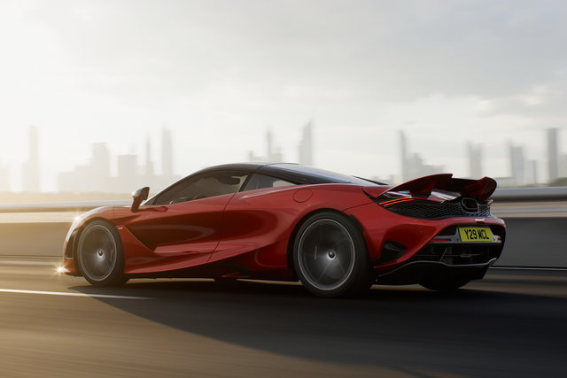 mclaren 750s 03