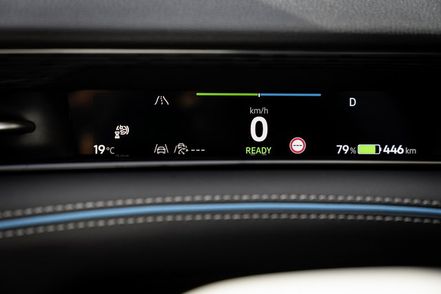 volkswagen id 7 teaser 13
