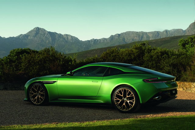 aston martin db12 2023 05 12