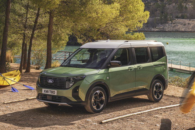 ford tourneo currier 2023 24
