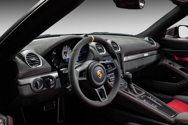 porsche 718 spyder rs 2023 08