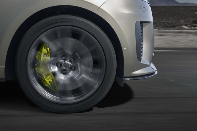 range rover sport sv 2023 07