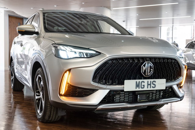 mg hs restyling 2023 06 1