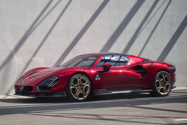 alfa romeo 33 stradale 2023 08 23