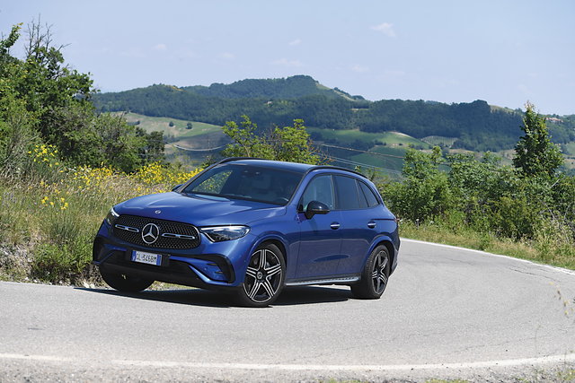 supertest confronto stelvio f pace cx 60 glc 2023 08 06