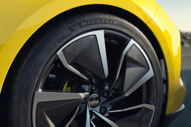 lotus emeya 2024 08