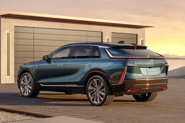 2024 cadillac lyriq 07
