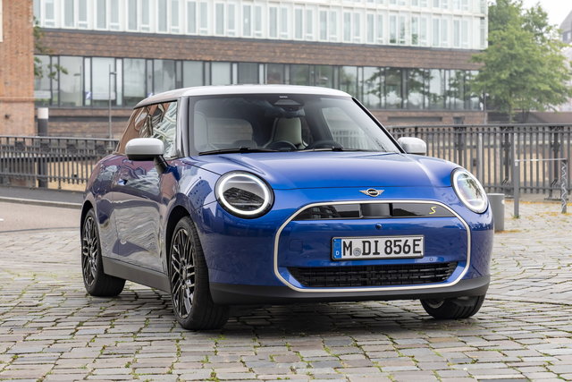 mini 3 porte 2024 nuove