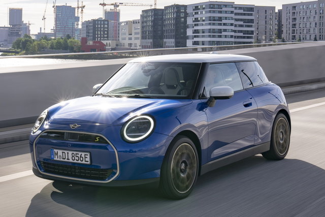p90527255 highres mini cooper se 10 20