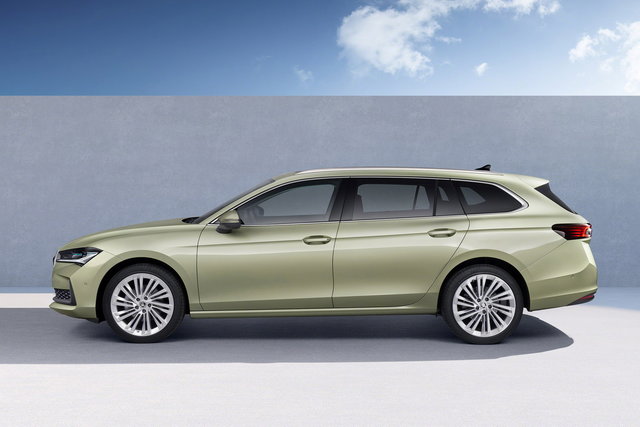 skoda superb 2024 04