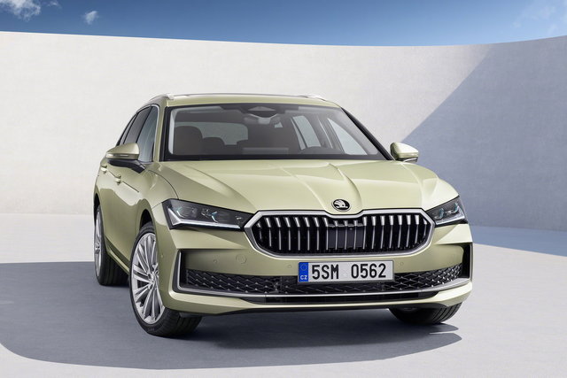 skoda superb 2024 07
