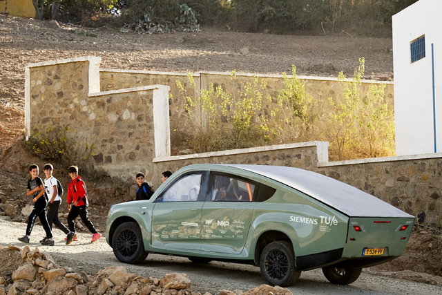stella terra auto solare 1
