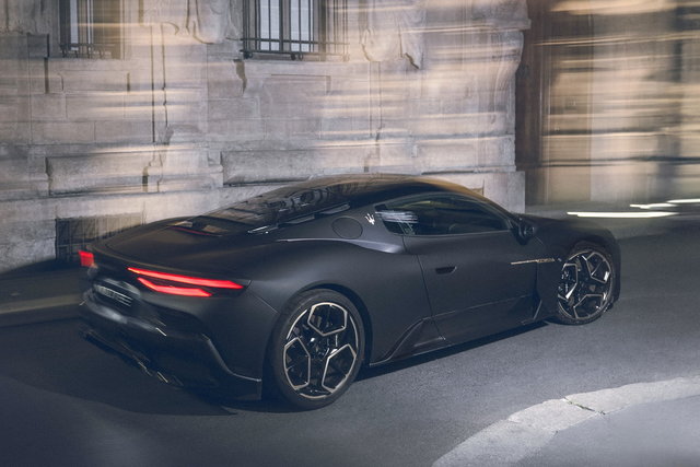 maserati mc20 notte 04