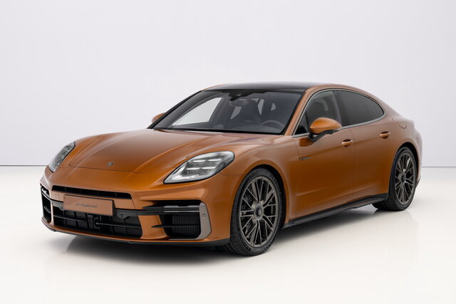 porsche panamera 2024 1