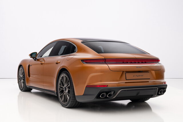 porsche panamera 2024 4