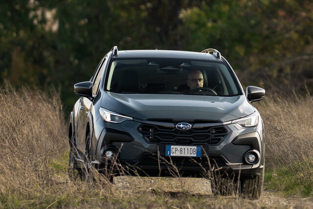 subaru crosstreck 2024 2