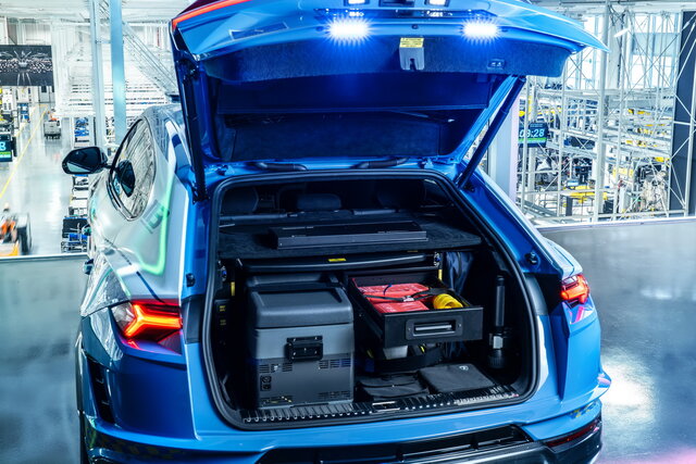 lamborghini urus polizia 01