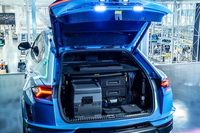 lamborghini urus polizia 02