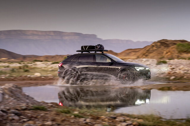 audi q8 etron dakar 19