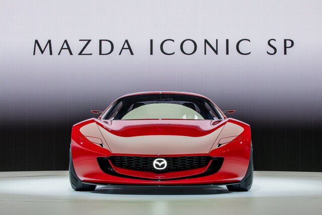 mazda iconic sp concept 03