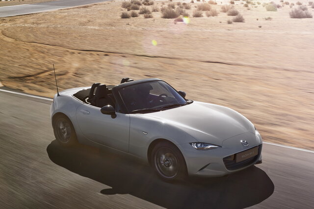 mazda mx 5 2024 01 02