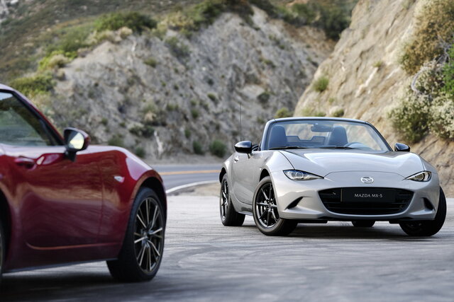 mazda mx 5 2024 01 07
