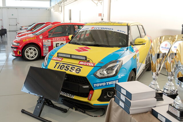 suzuki rally presentazione