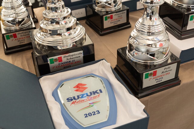 suzuki rally presentazione 1