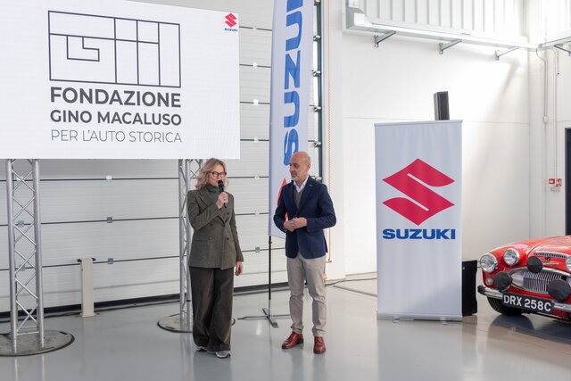 suzuki rally presentazione 6