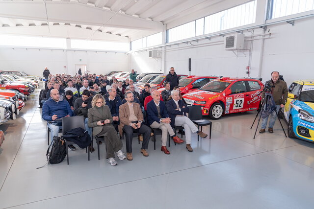 suzuki rally presentazione 7
