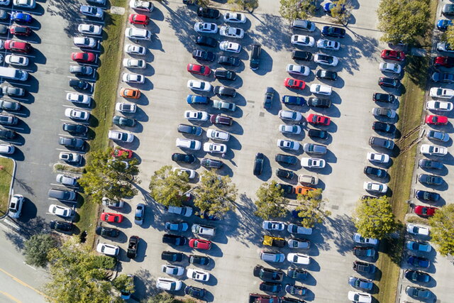 parcheggio traffico
