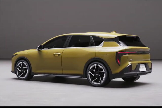 kia k4 2024 5 porte 2
