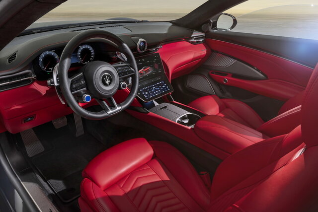 maserati grancabrio 2024 08
