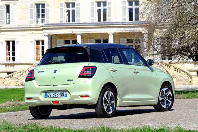 suzuki swift 2024 03 01
