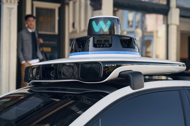 waymo guida autonoma 24 1