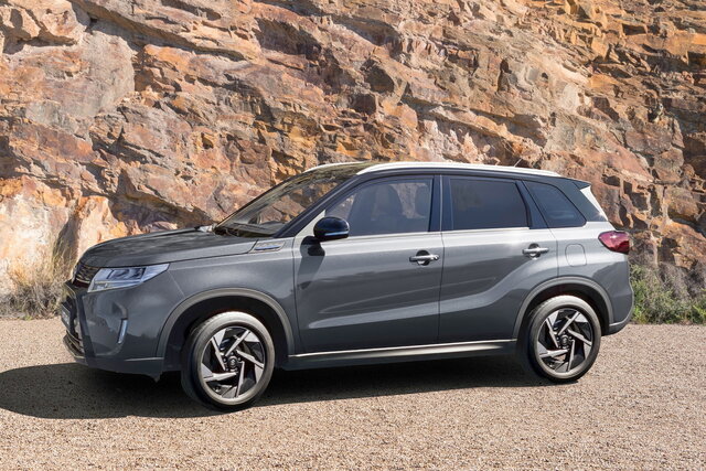 suzuki vitara 2024 3