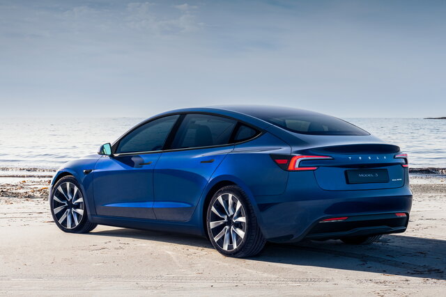 tesla model 3 2024 04 05