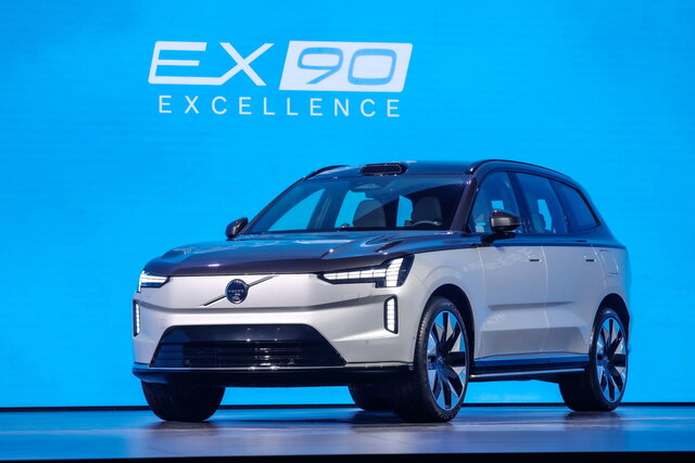 volvo ex90 2024 03