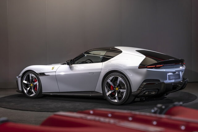 ferrari 12cilindri 2024 02