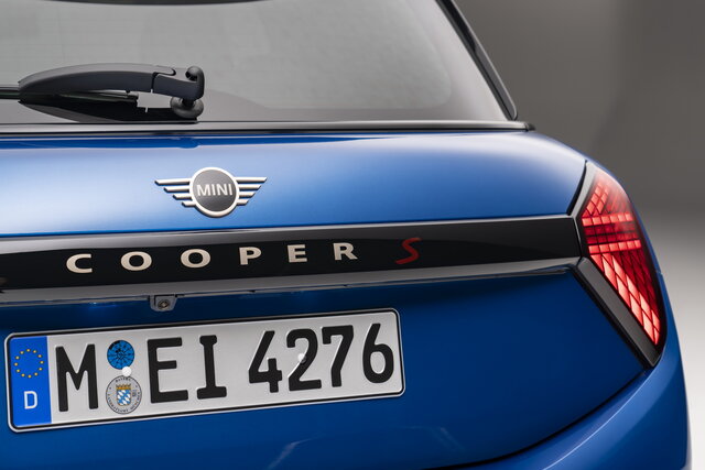 mini cooper 5 porte 2024 07