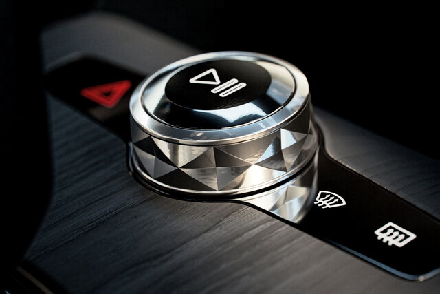 polestar 2 2024 06 1