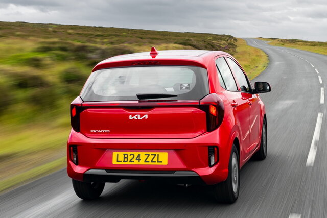 kia picanto storia 08