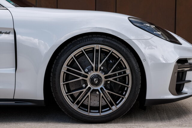 porsche panamera 2024 07 05