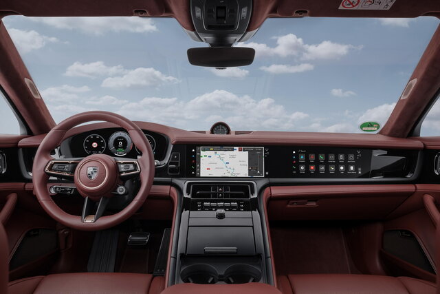 porsche panamera 2024 07 18